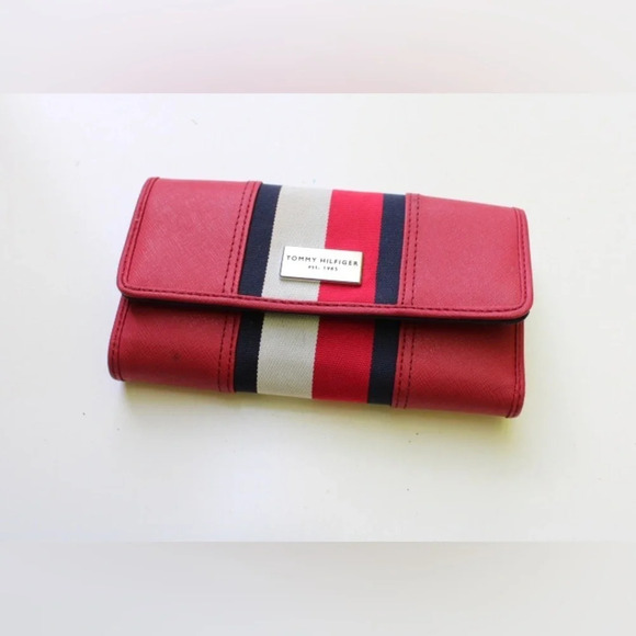 Tommy Hilfiger wallet - Picture 1 of 10